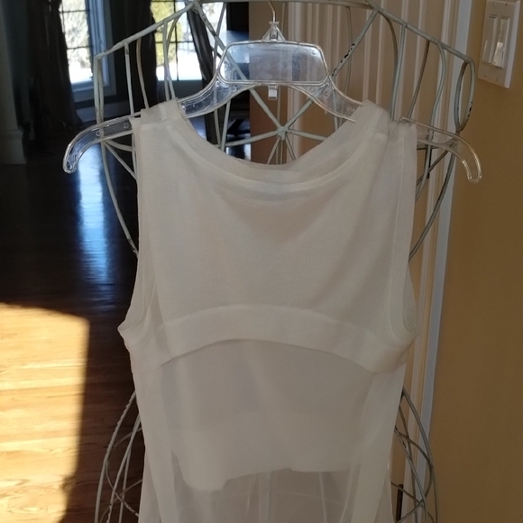 Zara Sleeveless Cream Top - Picture 6 of 15